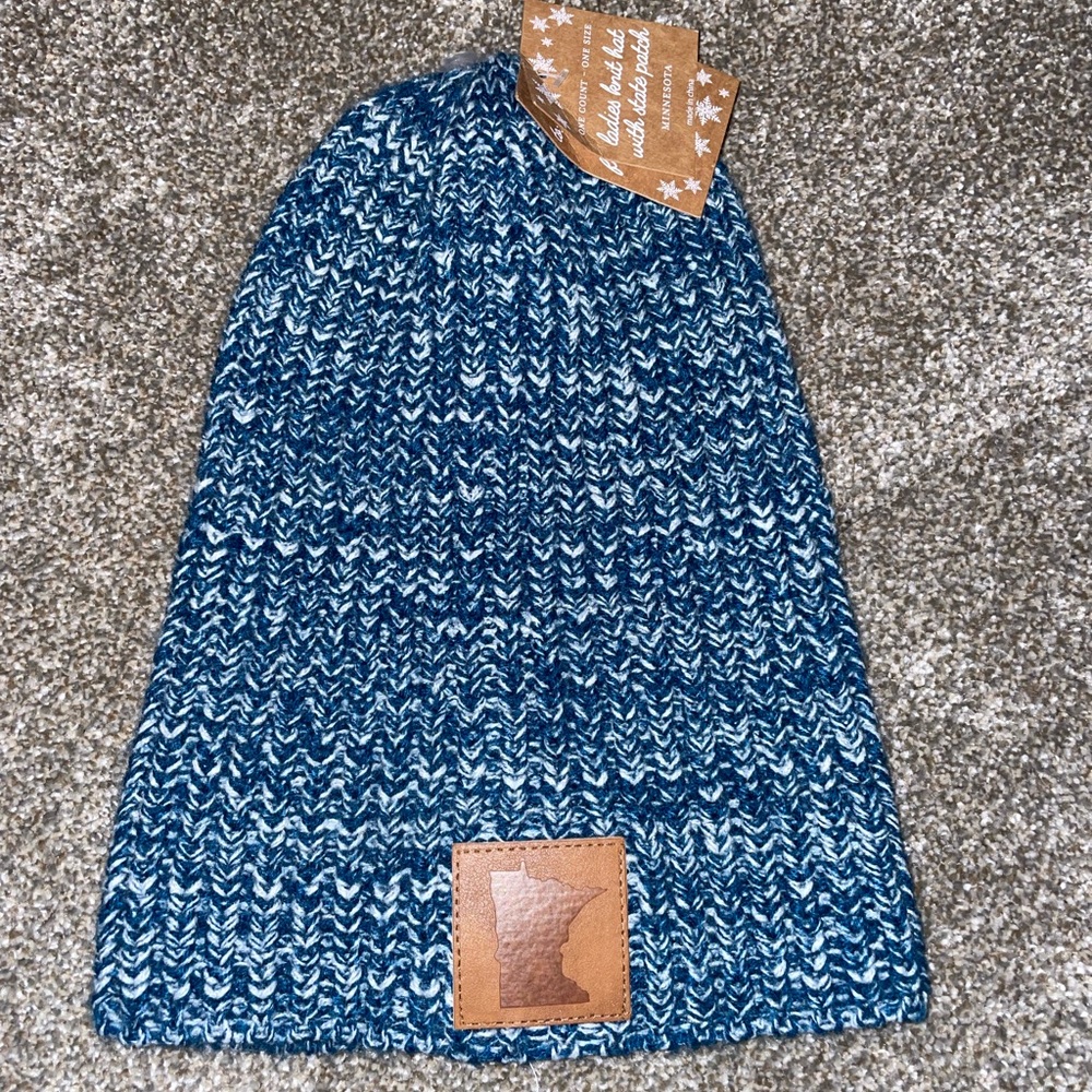 Gertex ladies stocking cap with Minnesota state patch